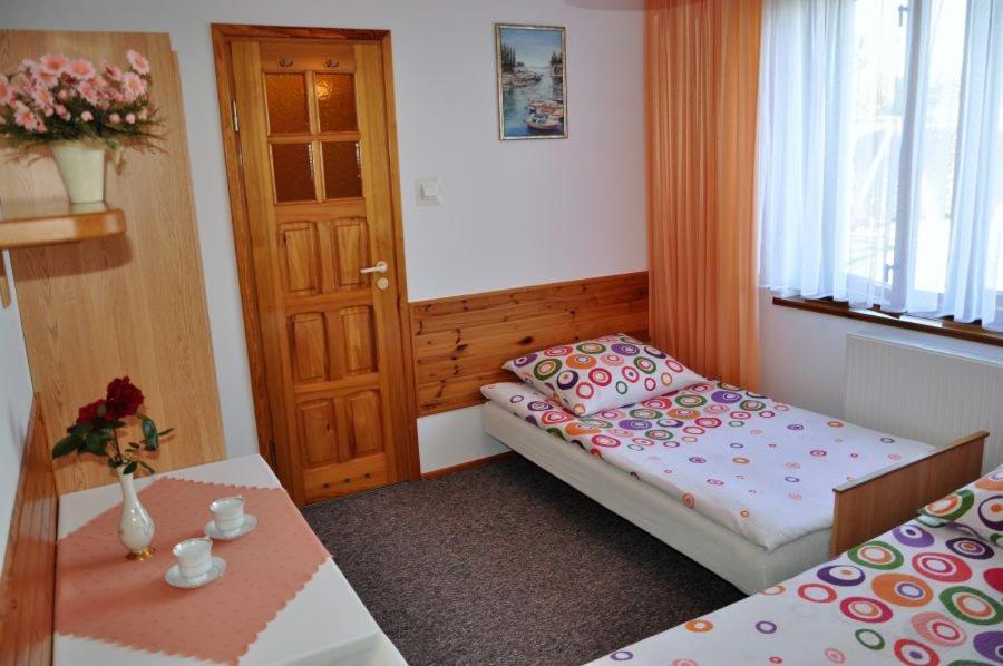 Jantar Hotel Ostrowo  Ngoại thất bức ảnh