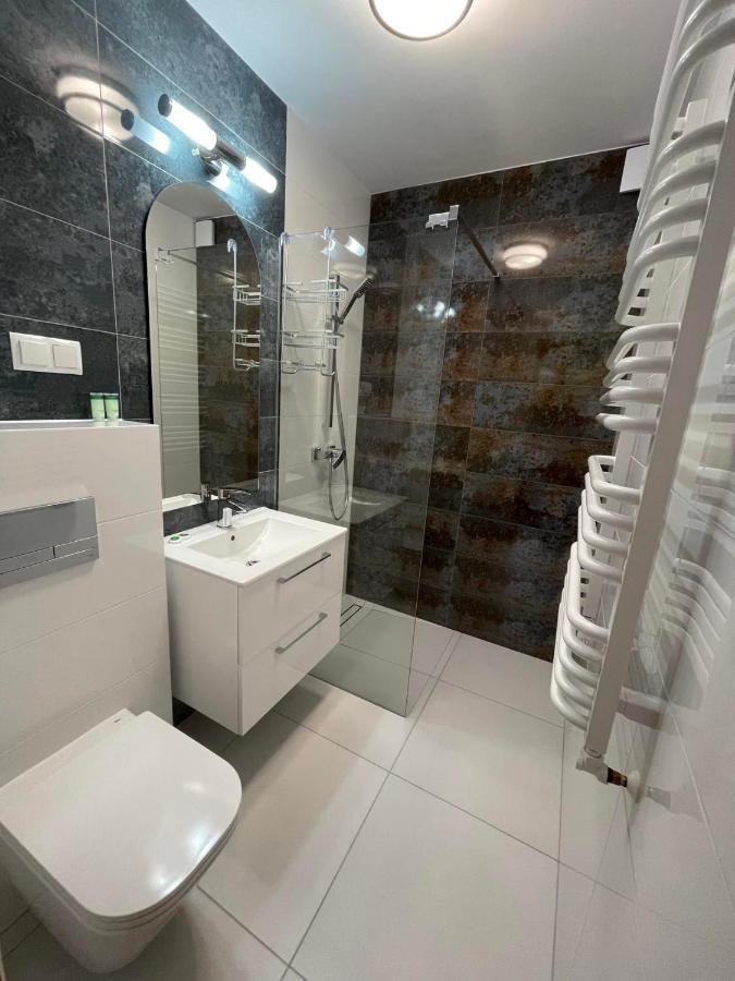 Jantar Hotel Ostrowo  Ngoại thất bức ảnh