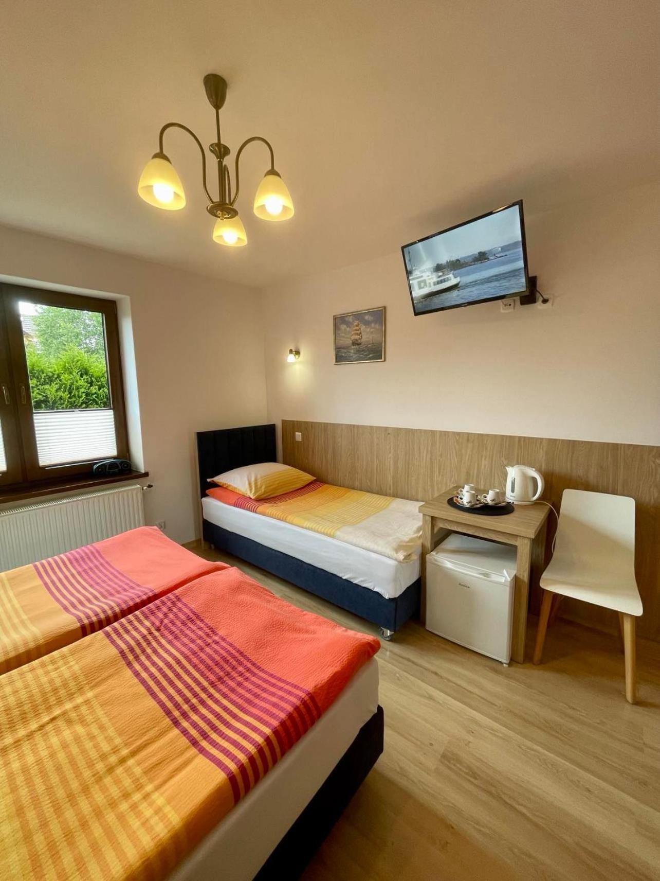 Jantar Hotel Ostrowo  Ngoại thất bức ảnh